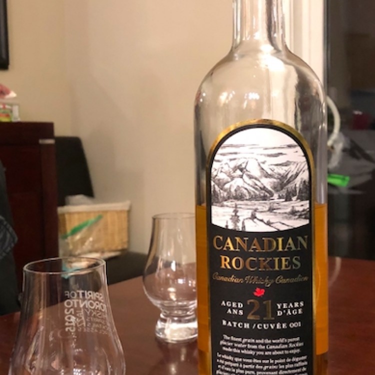 Canadian Rockies 21yo (46%, old label)