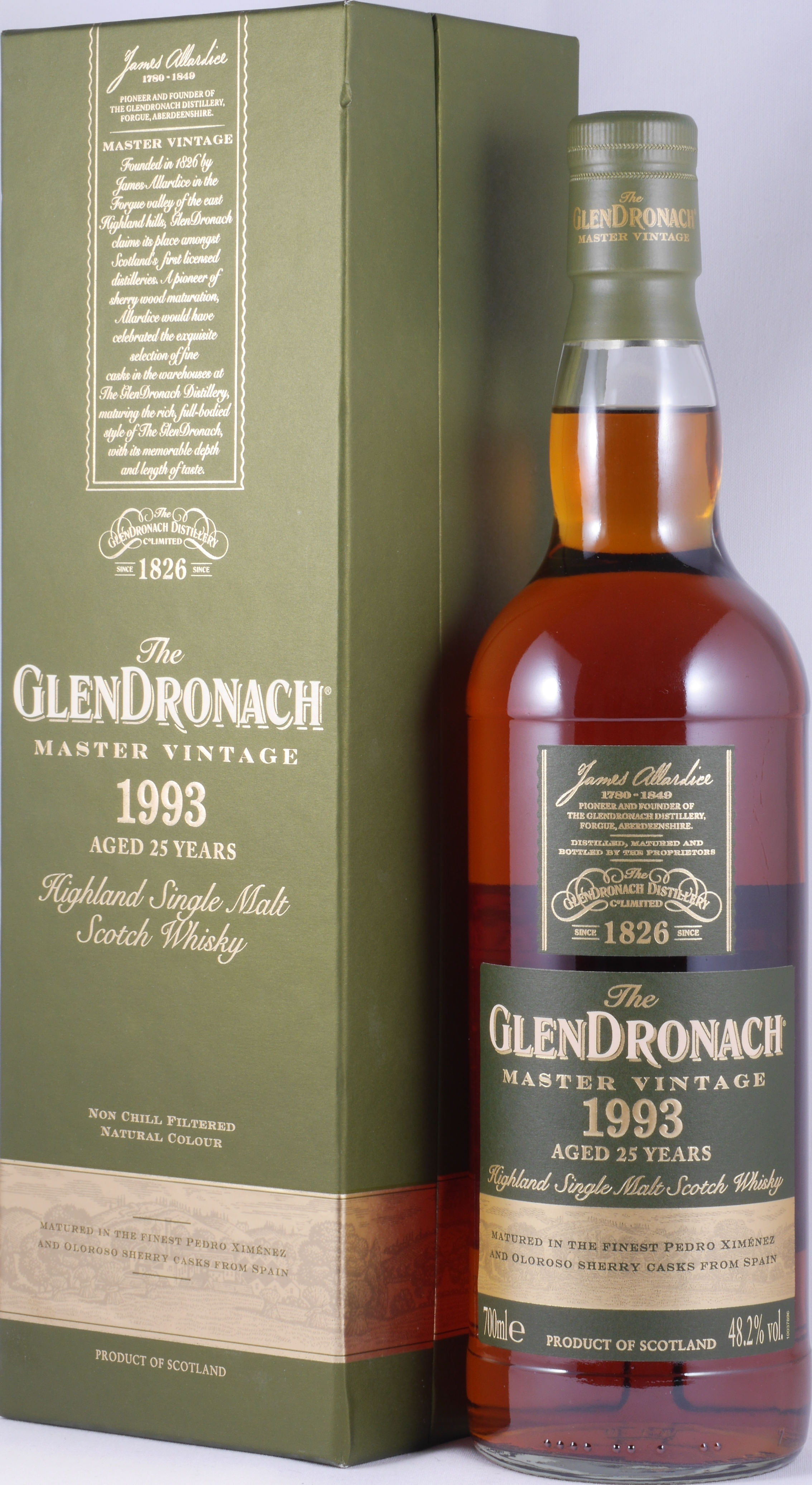 GlenDronach 25 year old 1993 Master Vintage, 48.2%